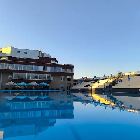 Διαμέρισμα Stan Na Dan Prijedor, 14, Bazeni Pecani